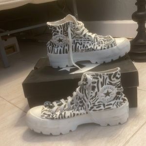 unique platform converse